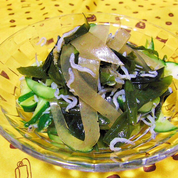 おきゅうとと胡瓜とわかめのかんたん酢の物 レシピ 作り方 By ひーじゃーまん 楽天レシピ おきゅうとと胡瓜とわかめのかんたん酢の物 レシピ 作り方 By ひーじゃーまん 楽天レシピ
